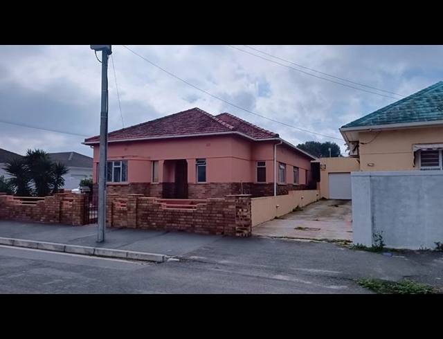 3 BEDROOM HOUSE FOR SALE IN VASCO ESTATE
